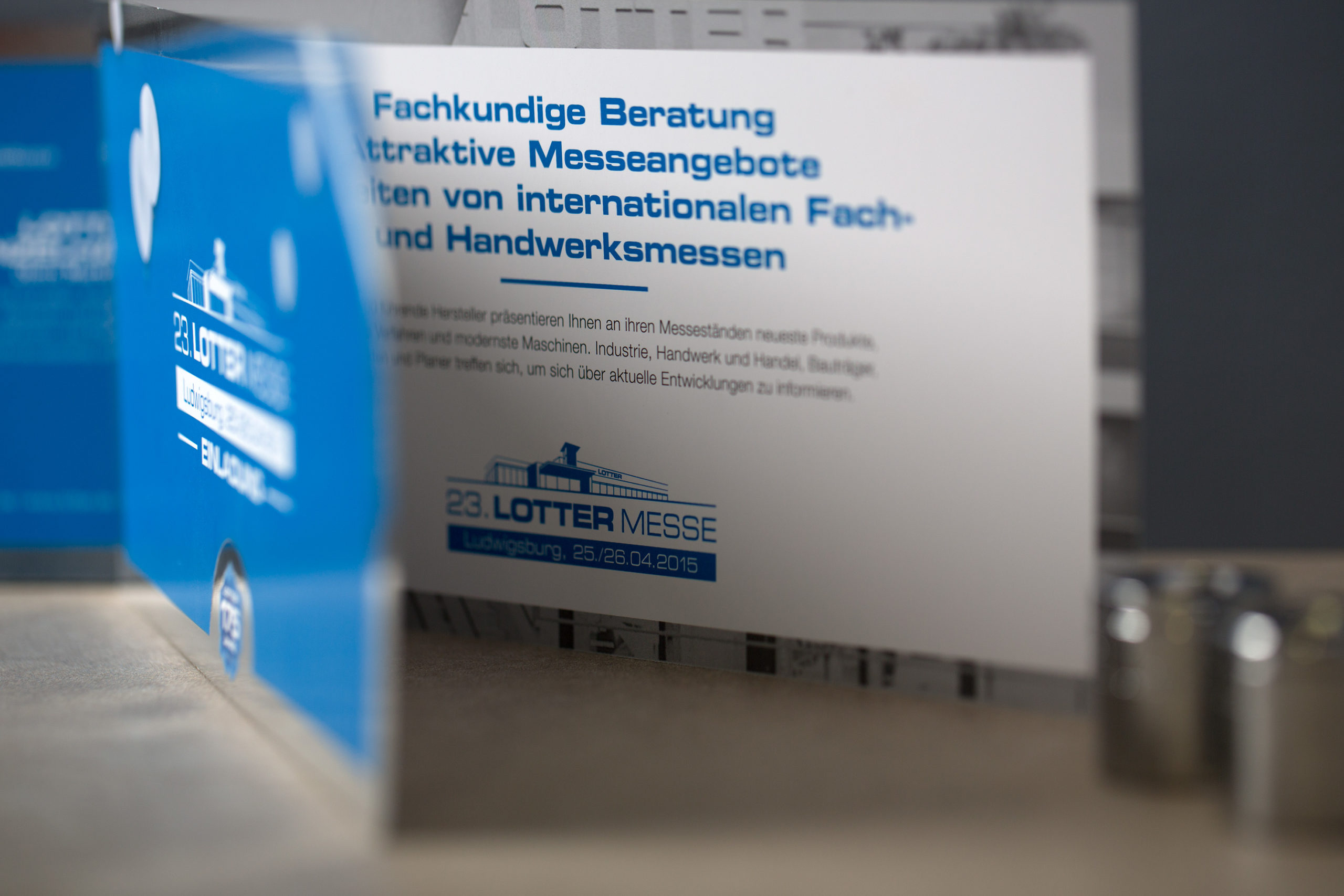 BROSCHÜREN/KATALOGE/PRINT Blätter, die die Welt bedeuten Nie war Gedrucktes vielfältiger, individueller – und wertvoller. Der Anspruch an Print-Kommunikation als Mengenware mit Liebhaber-Qualitäten ist zu Recht hoch. Ein Anspruch, dem wir uns in werbeagentur stuttgart gern und täglich stellen.