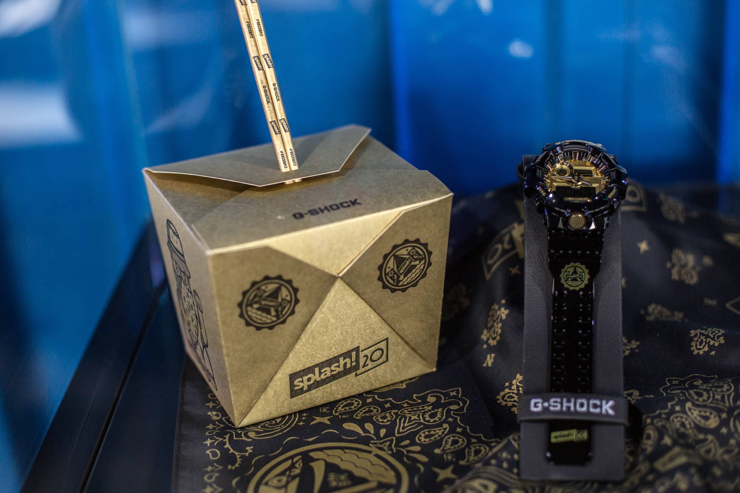 Zum Inhalt springen +49-711-4889050 vertrieb@awantego.com Breitscheidstr. 65 - 70176 Stuttgart | Deutschland Facebook page opens in new window Linkedin page opens in new window AwantegoDigital-Agentur Awantego Content für eCommerce Content für Websites Referenzen Blog Kontakt Search: Suchen ... Was ist eine Werbeagentur? Okt 31 2019 Lexikon "Innenansicht" einer Werbeagentur Eine Werbeagentur ist eine Agentur für Werbung und Werbemanagement. Sie unterstützt Unternehmen dabei, ihre Produkte oder Dienstleistungen effektiv zu bewerben und ihre Marke zu stärken. Eine Werbeagentur bietet eine Vielzahl von Dienstleistungen, die auf die Bedürfnisse des Kunden zugeschnitten sind, von der Konzeptentwicklung bis zur Umsetzung von Werbekampagnen. Eine Werbeagentur ist ein wichtiger Partner für Unternehmen, die ihre Marketingstrategie verbessern möchten. Sie verfügt über das Wissen und die Expertise, um Unternehmen dabei zu helfen, ihre Zielgruppe effektiv anzusprechen und ihre Ziele zu erreichen. Inhalt Schlüsselerkenntnisse Rolle einer Werbeagentur im Marketing Die Bedeutung der Zusammenarbeit zwischen Unternehmen und Werbeagenturen Dienstleistungen einer Werbeagentur Dienstleistungen einer Werbeagentur in Zahlen Vorteile der Zusammenarbeit mit einer Werbeagentur Expertise und Erfahrung Kreative Ideen Zeit- und Kostenersparnis Aktuelle Kenntnisse der Werbebranche Erfolgsmessung und Optimierung Auswahlkriterien für die richtige Werbeagentur Zusammenfassung: Kreative Ideen für erfolgreiche Werbekampagnen Emotionale Ansprache Humor Interaktive Werbung Gesellschaftliches Engagement Personalisierung Erfolgsmessung und Analyse in der Werbung Erfolgsmessung Analyse Fallstudie 2: Fallstudie 3: Fazit FAQ Was ist eine Werbeagentur? Welche Rolle spielt eine Werbeagentur im Marketing? Welche Dienstleistungen bietet eine Werbeagentur an? Welche Vorteile hat die Zusammenarbeit mit einer Werbeagentur? Woran sollte man bei der Auswahl einer Werbeagentur denken? Welche erfolgreichen Fallstudien gibt es? Welche aktuellen Trends gibt es in der Werbebranche? Was sind kreative Ideen für erfolgreiche Werbekampagnen? Wie werden Erfolg und Analyse in der Werbung gemessen? Wie hoch sind die Kosten einer Werbeagentur? Welche Erfahrungen haben andere Unternehmen mit Werbeagenturen gemacht? Schlüsselerkenntnisse Eine Werbeagentur bietet Dienstleistungen im Bereich der Werbung und des Werbemanagements an. Sie kann Unternehmen dabei helfen, ihre Marketingstrategie zu verbessern. Eine Werbeagentur verfügt über das Wissen und die Expertise, um Werbekampagnen erfolgreich umzusetzen. Sie bietet maßgeschneiderte Lösungen für die Bedürfnisse unterschiedlicher Unternehmen an. Eine Werbeagentur kann dazu beitragen, die Sichtbarkeit eines Unternehmens zu steigern und somit seinen Erfolg zu fördern. Rolle einer Werbeagentur im Marketing Eine Werbeagentur spielt eine wichtige Rolle bei der Entwicklung und Umsetzung effektiver Marketingstrategien. Sie arbeitet eng mit dem Unternehmen zusammen, um die Ziele und Anforderungen zu verstehen und basierend darauf eine passende Strategie zu entwickeln. Das Marketingteam der Werbeagentur arbeitet in der Regel eng mit dem Kunden zusammen, um sicherzustellen, dass die entwickelte Strategie den Anforderungen des Unternehmens entspricht. Eine der zentralen Aufgaben einer Werbeagentur ist das Werbedesign. Eine gut gestaltete Werbung kann einen erheblichen Unterschied für die Wirksamkeit einer Marketingkampagne ausmachen. Daher verfügen Werbeagenturen normalerweise über eigene Kreativabteilungen, die für die Entwicklung ansprechender Designs verantwortlich sind. Ein weiterer wichtiger Bereich, in dem Werbeagenturen Unterstützung bieten können, ist Social-Media-Marketing. Eine erfolgreiche Social-Media-Präsenz kann dazu beitragen, das Bewusstsein und die Bekanntheit einer Marke zu steigern und das Engagement der Zielgruppe zu fördern. Werbeagenturen können hierbei helfen, indem sie eine Strategie entwickeln, Inhalte erstellen und eine effektive Social-Media-Präsenz aufbauen. Die Bedeutung der Zusammenarbeit zwischen Unternehmen und Werbeagenturen Die Zusammenarbeit mit einer Werbeagentur kann für Unternehmen sehr hilfreich sein, da sie die Expertise und das Know-how der Agentur nutzen können. Es ist jedoch wichtig, dass die Zusammenarbeit auf einer guten Kommunikation basiert und dass das Unternehmen der Agentur alle notwendigen Informationen zur Verfügung stellt. Nur so kann eine effektive Marketingstrategie entwickelt werden, die den Anforderungen des Unternehmens entspricht. Vorteile der Zusammenarbeit mit einer Werbeagentur: Nachteile der Zusammenarbeit mit einer Werbeagentur: Expertise und Know-how Kreativität und Innovation Zeitersparnis Kosteneffizienz Externe Perspektive Kosten Kommunikationsschwierigkeiten Abhängigkeit von der Agentur Risiko von Fehlern und Misserfolgen Wie bei jeder Zusammenarbeit gibt es auch bei der Zusammenarbeit mit einer Werbeagentur Vor- und Nachteile. Es ist wichtig, diese sorgfältig abzuwägen, um eine fundierte Entscheidung zu treffen. Die Zusammenarbeit mit einer Werbeagentur kann einen erheblichen Unterschied für den Erfolg einer Marketingkampagne ausmachen. Durch die Expertise und Kreativität der Agentur kann eine effektive Strategie entwickelt werden, die das Engagement der Zielgruppe fördert und das Bewusstsein und die Bekanntheit einer Marke steigert. Dienstleistungen einer Werbeagentur Werbeagenturen bieten eine Vielzahl von Dienstleistungen an, die Unternehmen dabei helfen können, ihre Marketingziele zu erreichen. Zu den wichtigsten Dienstleistungen gehören: Online-Marketing: Werbeagenturen helfen Unternehmen dabei, ihre Online-Sichtbarkeit zu erhöhen. Dazu gehört beispielsweise die Erstellung und Umsetzung von Social-Media-Strategien, E-Mail-Marketing-Kampagnen und Werbung auf relevanten Plattformen. Suchmaschinenoptimierung (SEO): Werbeagenturen können Unternehmen dabei helfen, in den Suchmaschinenergebnissen besser gefunden zu werden. Dazu gehört beispielsweise die Optimierung von Webseiten, um die organische Suche zu verbessern. Werbemanagement: Werbeagenturen können Unternehmen dabei helfen, ihre Werbebudgets effektiver einzusetzen. Dazu gehört beispielsweise die Analyse von Daten, um die Wirksamkeit von Werbekampagnen zu optimieren. Kreative Dienstleistungen: Werbeagenturen bieten kreative Dienstleistungen an, die Unternehmen dabei helfen können, ihre Markenbekanntheit zu steigern. Dazu gehört beispielsweise die Entwicklung von Logos, Slogans und Werbedesigns. Indem Unternehmen Dienste von Werbeagenturen in Anspruch nehmen, können sie sicherstellen, dass ihre Marketingkampagnen professionell und effektiv umgesetzt werden. Dienstleistungen einer Werbeagentur in Zahlen Um zu verdeutlichen, wie Werbeagenturen Unternehmen dabei helfen können, haben wir einige Statistiken zusammengestellt: Dienstleistung Anteil der Unternehmen, die sie nutzen Online-Marketing 83% Suchmaschinenoptimierung (SEO) 78% Werbemanagement 72% Kreative Dienstleistungen 65% Wie aus den Zahlen hervorgeht, nutzen viele Unternehmen die Dienstleistungen von Werbeagenturen, um ihre Marketingziele zu erreichen. Durch die Zusammenarbeit mit Werbeagenturen können Unternehmen sicherstellen, dass ihre Marketingkampagnen professionell umgesetzt und optimiert werden. Suchmaschinenoptimierung Vorteile der Zusammenarbeit mit einer Werbeagentur Die Zusammenarbeit mit einer Werbeagentur bietet viele Vorteile für Unternehmen, die ihre Marketingstrategie verbessern möchten. Hier sind einige der wichtigsten Vorteile: Expertise und Erfahrung Werbeagenturen verfügen in der Regel über ein Team von Experten, die über umfangreiche Erfahrung in verschiedenen Bereichen des Marketings verfügen. Durch ihre Expertise können sie Unternehmen helfen, effektive Marketingstrategien zu entwickeln und umzusetzen, die auf die spezifischen Bedürfnisse und Ziele des Unternehmens zugeschnitten sind. Kreative Ideen Eine Werbeagentur kann Ihrem Unternehmen helfen, innovative und kreative Ideen für Ihre Werbekampagnen zu entwickeln. Durch ihre Erfahrung und ihr Know-how können sie Ihnen helfen, Ihre Zielgruppe effektiv anzusprechen und Ihre Botschaft auf eine Weise zu kommunizieren, die Aufmerksamkeit erregt. Zeit- und Kostenersparnis Die Zusammenarbeit mit einer Werbeagentur kann Ihrem Unternehmen Zeit und Geld sparen. Durch die Auslagerung Ihrer Marketingaktivitäten an eine Agentur können Sie Zeit und Ressourcen sparen, die Sie stattdessen auf andere Kernbereiche Ihres Unternehmens konzentrieren können. Aktuelle Kenntnisse der Werbebranche Werbeagenturen müssen stets auf dem neuesten Stand der Entwicklungen in der Werbebranche sein, um ihren Kunden die bestmöglichen Ergebnisse zu liefern. Durch die Zusammenarbeit mit einer Werbeagentur können Unternehmen sicherstellen, dass ihre Marketingstrategie auf dem neuesten Stand ist und den aktuellen Trends und Best Practices entspricht. Erfolgsmessung und Optimierung Eine Werbeagentur kann Ihrem Unternehmen auch dabei helfen, den Erfolg Ihrer Werbekampagnen zu messen und zu optimieren. Durch die Verwendung von Analysetools und anderen Methoden können Werbeagenturen die Wirksamkeit Ihrer Kampagnen messen und Empfehlungen zur Optimierung geben. Auswahlkriterien für die richtige Werbeagentur Die Auswahl der richtigen Werbeagentur kann eine schwierige Aufgabe sein. Es gibt viele Agenturen, die ähnliche Dienstleistungen anbieten, und es kann schwierig sein, herauszufinden, welche am besten zu Ihrem Unternehmen passt. Hier sind einige wichtige Auswahlkriterien, die Ihnen bei der Entscheidung helfen können: Erfahrung: Eine Werbeagentur mit viel Erfahrung kann Ihnen helfen, effektive Strategien zu entwickeln und Fehler zu vermeiden. Branchenkenntnis: Eine Agentur, die Ihre Branche kennt, kann gezieltere und effektivere Kampagnen entwickeln. Referenzen: Schauen Sie sich Referenzen und Erfahrungsberichte anderer Unternehmen an, die bereits mit der Agentur zusammengearbeitet haben. Größe: Eine große oder kleine Agentur kann Vor- und Nachteile haben. Größere Agenturen haben möglicherweise mehr Ressourcen, aber kleinere können persönlicher und flexibler sein. Kreativität: Eine Agentur mit kreativen Ideen kann dazu beitragen, dass Ihre Kampagne herausragt und sich von anderen abhebt. Kommunikation: Eine effektive Kommunikation ist wichtig, um sicherzustellen, dass die Agentur Ihre Vorstellungen und Bedürfnisse versteht. Budget: Berücksichtigen Sie das Budget Ihrer Kampagne und suchen Sie nach einer Agentur, die Ihnen die gewünschten Dienstleistungen innerhalb Ihrer Mittel anbieten kann. Indem Sie diese Kriterien in Betracht ziehen, können Sie die richtige Werbeagentur auswählen, die Ihnen dabei hilft, Ihre Ziele zu erreichen. Zusammenfassung: Bei der Auswahl einer Werbeagentur sollten Sie die Erfahrung, Branchenkenntnis, Referenzen, Größe, Kreativität, Kommunikation und Budget berücksichtigen. Durch die sorgfältige Auswahl der richtigen Agentur können Sie sicherstellen, dass Ihre Kampagne erfolgreich ist und Ihre Erwartungen erfüllt werden. Werbeagentur Auswahlkriterien Kreative Ideen für erfolgreiche Werbekampagnen Eine Werbeagentur hat nicht nur die Expertise, eine erfolgreiche Marketingstrategie zu entwickeln, sondern auch kreative Ideen, um Ihre Marke ins Rampenlicht zu rücken. Hier sind einige inspirierende Beispiele: Mehr zum Thema: Was ist Deep Learning? Emotionale Ansprache Der beste Weg, um eine emotionale Bindung zu Ihren Kunden herzustellen, ist, sie auf einer persönlichen Ebene anzusprechen. Eine Werbekampagne, die auf die Emotionen der Zielgruppe abzielt, kann helfen, diese Bindung herzustellen und eine langfristige Kundenbeziehung aufzubauen. Humor Humorvolle Werbekampagnen können auch sehr effektiv sein, da sie die Zielgruppe zum Lachen bringen und dadurch positiv in Erinnerung bleiben. Eine Werbeagentur kann Ihnen dabei helfen, humorvolle Werbekampagnen zu gestalten, die Ihre Zielgruppe ansprechen und positive Assoziationen mit Ihrer Marke hervorrufen. Interaktive Werbung Interaktive Werbung kann ein großartiger Weg sein, um die Zielgruppe zu engagieren und das Bewusstsein für Ihre Marke zu erhöhen. Eine Werbeagentur kann Ihnen dabei helfen, interaktive Werbekampagnen zu gestalten, die Ihre Zielgruppe involvieren und eine langfristige Bindung schaffen. Gesellschaftliches Engagement Immer mehr Verbraucher entscheiden sich für Marken, die sich für soziale oder umweltbezogene Themen engagieren. Eine Werbekampagne, die sich für einen guten Zweck einsetzt, kann helfen, Ihre Marke als authentisch und engagiert zu positionieren. Eine Werbeagentur kann Ihnen dabei helfen, eine solche Kampagne zu planen und umzusetzen. Personalisierung Personalisierte Werbekampagnen können sehr effektiv sein, da sie das Gefühl vermitteln, dass die Marke die Bedürfnisse und Wünsche des Kunden versteht. Eine Werbeagentur kann Ihnen dabei helfen, personalisierte Werbekampagnen zu gestalten, die auf die Bedürfnisse Ihrer Zielgruppe abgestimmt sind. Wie Sie sehen, gibt es viele Möglichkeiten, um kreative und erfolgreiche Werbekampagnen zu gestalten. Eine Werbeagentur kann Ihnen dabei helfen, die beste Strategie für Ihr Unternehmen zu finden und umzusetzen. Erfolgsmessung und Analyse in der Werbung Eine Werbeagentur unterstützt Unternehmen dabei, effektive Werbekampagnen zu entwerfen und durchzuführen. Doch wie messen Sie den Erfolg Ihrer Werbemaßnahmen? Hier kommt die Erfolgsmessung und Analyse ins Spiel. Erfolgsmessung Die Erfolgsmessung in der Werbung ist wichtig, um zu verstehen, wie effektiv Ihre Kampagne war und welche Elemente möglicherweise verbessert werden können. Hier sind einige Methoden der Erfolgsmessung: Impressions: Dies ist die Anzahl der Anzeigenaufrufe. Klickrate: Dies gibt an, wie viele Benutzer auf die Anzeige geklickt haben. Konversionen: Dies ist die Anzahl der Benutzer, die nach dem Klick auf die Anzeige eine gewünschte Aktion ausgeführt haben. ROI: Dies ist der Return on Investment, der vergleicht, wie viel Geld für eine Kampagne ausgegeben wurde und wie viel durch die Kampagne erwirtschaftet wurde. Indem Sie diese KPIs (Key Performance Indicators) messen, können Sie den Erfolg Ihrer Werbekampagne besser verstehen und optimieren. Analyse Neben der Erfolgsmessung ist auch die Analyse der Werbekampagne wichtig. Eine ausführliche Analyse hilft Ihnen, die Leistung Ihrer Kampagne zu verstehen und die zukünftigen Werbemaßnahmen zu optimieren. Einige Analysetools, die eine Werbeagentur einsetzt, sind: Google Analytics: Das kostenlose Analysetool von Google, welches Ihnen hilft, den Traffic Ihrer Website und die Conversion Rates zu verfolgen. A/B-Tests: Der Test von zwei verschiedenen Anzeigenvarianten, um ihre Leistung zu vergleichen. Umfragen: Die Umfrage von Zielgruppen zur Bewertung Ihrer Kampagne. Die Analyse der Werbekampagne kann auch Einblicke in die Zielgruppenpräferenzen und Trends geben, die in zukünftigen Kampagnen genutzt werden können. Erfolgsmessung Analysieren Fallstudie 2: Die Firma ABC hat eine Werbeagentur beauftragt, um ihre Marketingstrategie zu überarbeiten. Die Agentur hat ein neues Werbedesign entwickelt und eine erfolgreiche Suchmaschinenmarketing-Kampagne durchgeführt. Als Ergebnis konnte die Firma ABC ihren Umsatz steigern und neue Kunden gewinnen. Fallstudie 3: Die Firma DEF hat mit einer Werbeagentur zusammengearbeitet, um ihre Markenbekanntheit zu steigern. Die Agentur hat eine kreative Werbekampagne entwickelt, die auf den Social-Media-Kanälen der Firma verbreitet wurde. Die Kampagne wurde viral und führte zu einer signifikanten Steigerung der Interaktionen und Follower. Wie diese Fallstudien zeigen, kann die Zusammenarbeit mit einer Werbeagentur für Unternehmen in verschiedenen Branchen und Größenordnungen äußerst erfolgreich sein. Eine Werbeagentur bietet Expertise, kreative Ideen und eine zielorientierte Herangehensweise an das Marketing. Dadurch können Unternehmen ihre Sichtbarkeit und ihren Umsatz steigern und ihre Markenbekanntheit erhöhen. Fazit Zusammenfassend lässt sich sagen, dass eine Zusammenarbeit mit einer Werbeagentur nicht nur Zeit und Kosten spart, sondern auch viele Vorteile für Unternehmen bietet. Mit der Expertise und den kreativen Ideen einer Werbeagentur können effektive Marketingstrategien entwickelt und der Erfolg von Werbekampagnen gemessen und optimiert werden. Wichtig ist es, bei der Auswahl der richtigen Werbeagentur auf Kriterien wie Erfahrung, Expertise und Referenzen zu achten. Auch die Kosten einer Werbeagentur sollten im Hinblick auf das eigene Budget und die gewünschten Dienstleistungen sorgfältig abgewogen werden. Erfolgreiche Fallstudien zeigen, wie eine Zusammenarbeit mit einer Werbeagentur dazu beitragen kann, Unternehmen zu erfolgreichen Kampagnen und mehr Sichtbarkeit im digitalen Raum zu verhelfen. Unternehmen sollten daher nicht zögern, die Dienstleistungen einer Werbeagentur in Anspruch zu nehmen, um das Wachstum und den Erfolg ihres Unternehmens voranzutreiben. Abschließend ist es wichtig zu betonen, dass sich die Werbebranche ständig weiterentwickelt und Unternehmen sich anpassen müssen, um nicht den Anschluss zu verlieren. Werbeagenturen können hierbei ein wichtiger Partner sein, um neue Trends und Entwicklungen zu erkennen und umzusetzen. FAQ Was ist eine Werbeagentur? Eine Werbeagentur ist ein Unternehmen, das sich auf die Entwicklung und Umsetzung von Werbekampagnen spezialisiert hat. Sie bietet Dienstleistungen wie Werbedesign, Marketingstrategie, Social-Media-Marketing und Suchmaschinenoptimierung an. Welche Rolle spielt eine Werbeagentur im Marketing? Eine Werbeagentur spielt eine wichtige Rolle bei der Entwicklung einer effektiven Marketingstrategie. Sie hilft dabei, Werbekampagnen zu planen, zu gestalten und umzusetzen. Außerdem kann eine Werbeagentur bei der Integration von Werbedesign und Social-Media-Marketing in die Marketingaktivitäten eines Unternehmens unterstützen. Welche Dienstleistungen bietet eine Werbeagentur an? Eine Werbeagentur bietet verschiedene Dienstleistungen an, darunter Online-Marketing, Suchmaschinenoptimierung (SEO), Werbedesign, Social-Media-Marketing und Marketingstrategien. Diese Dienstleistungen helfen Unternehmen dabei, Sichtbarkeit im digitalen Raum zu erlangen und ihre Zielgruppe effektiv anzusprechen. Welche Vorteile hat die Zusammenarbeit mit einer Werbeagentur? Die Zusammenarbeit mit einer Werbeagentur bietet viele Vorteile. Dazu gehören Zeit- und Kostenersparnis, Expertise in der Branche, kreative Ideen für Werbekampagnen und die Möglichkeit, von den Erfahrungen anderer Unternehmen zu lernen. Eine Werbeagentur kann Ihrem Unternehmen dabei helfen, effektive Marketingstrategien zu entwickeln und den Erfolg Ihrer Werbekampagnen zu steigern. Woran sollte man bei der Auswahl einer Werbeagentur denken? Bei der Auswahl einer Werbeagentur sollten Sie verschiedene Kriterien berücksichtigen. Dazu gehören Erfahrung in der Branche, Referenzen von anderen Unternehmen, Expertise in den gewünschten Dienstleistungen und ein gutes Preis-Leistungs-Verhältnis. Es ist wichtig, eine Werbeagentur zu finden, die zu Ihren individuellen Bedürfnissen und Zielen passt. Welche erfolgreichen Fallstudien gibt es? In erfolgreichen Fallstudien wird gezeigt, wie Unternehmen von der Zusammenarbeit mit Werbeagenturen profitieren konnten. Sie können inspirierende Beispiele für kreative Ideen und effektive Werbekampagnen sein. Erfolgreiche Fallstudien zeigen, wie eine Werbeagentur dazu beitragen kann, den Erfolg und die Bekanntheit eines Unternehmens zu steigern. Welche aktuellen Trends gibt es in der Werbebranche? Die Werbebranche ist ständig im Wandel und es gibt immer neue Trends und Entwicklungen. Eine Werbeagentur kann Ihnen dabei helfen, diese Trends zu identifizieren und in Ihre Werbekampagnen zu integrieren. Von Influencer-Marketing über personalisierte Werbung bis hin zu Videoinhalten – eine Werbeagentur kann dafür sorgen, dass Ihr Unternehmen den Anschluss nicht verliert. Was sind kreative Ideen für erfolgreiche Werbekampagnen? Kreative Ideen sind entscheidend für erfolgreiche Werbekampagnen. Eine Werbeagentur kann Ihnen dabei helfen, außergewöhnliche und innovative Konzepte zu entwickeln, die Ihre Zielgruppe ansprechen und Aufmerksamkeit erregen. Von humorvollen Werbespots über virale Social-Media-Kampagnen bis hin zu interaktiven Werbeaktionen – Ihrer Kreativität sind keine Grenzen gesetzt. Wie werden Erfolg und Analyse in der Werbung gemessen? In der Werbung gibt es verschiedene Methoden zur Erfolgsmessung und Analyse. Eine Werbeagentur kann Ihnen dabei helfen, die richtigen Kennzahlen zu definieren und den Erfolg Ihrer Werbekampagnen zu messen. Dazu gehören beispielsweise die Anzahl der Klicks, die Konversionsrate oder die Reichweite Ihrer Werbung. Wie hoch sind die Kosten einer Werbeagentur? Die Kosten einer Werbeagentur können je nach Umfang der gewünschten Dienstleistungen variieren. Eine Werbeagentur erstellt in der Regel ein individuelles Angebot, das auf Ihre Bedürfnisse und Ziele zugeschnitten ist. Es ist wichtig, ein Budget festzulegen und die Kosten im Verhältnis zum erwarteten Nutzen und Erfolg zu betrachten. Welche Erfahrungen haben andere Unternehmen mit Werbeagenturen gemacht? In diesem Abschnitt finden Sie Erfahrungsberichte anderer Unternehmen, die bereits mit Werbeagenturen zusammengearbeitet haben. Diese Erfahrungen können Ihnen dabei helfen, die Vorteile und Effekte einer Zusammenarbeit mit einer Werbeagentur besser zu verstehen und Ihre eigenen Entscheidungen zu treffen. Julia Ullrich Julia Ullrich Ähnliche Artikel Erfolgreiche Anwendung von Ki im B2B Marketing 28/10/2023 Besser verkaufen mit automatisierten Texten 15/02/2023 Mit 7 Schritten zu einer coolen Marketingkampagne 31/10/2023 Blogger - nur ein Trend oder ein Muss für mein Unternehmen? 09/06/2022 Category: Lexikon Von Julia Ullrich 31/10/2019 Schlagwörter: Agentur Dienstleister Internet Media Online Service Werbeagentur Werbung Diesen Artikel teilen Kommentarnavigation ZURÜCK Vorheriger Beitrag: Was ist Apache? NÄCHSTES Nächster Beitrag: Was ist PIM? Ähnliche Artikel PPC Kampagnen Erfolgreiche PPC Kampagnen: Tipps & Strategien 14/02/2024 PPC Marketing PPC Marketing Grundlagen für Unternehmen 13/02/2024 Deep Learning Was ist Deep Learning? 06/02/2024 Content Marketing Content Marketing – was ist das? 05/02/2024 Account Based Marketing Was ist Account Based Marketing? 02/02/2024 adaptive Kommunikation Was ist adaptive Kommunikation? 01/02/2024 Aktuellste Beiträge PPC Kampagnen Erfolgreiche PPC Kampagnen: Tipps & Strategien 14/02/2024 Text zusammenfassen Text zusammenfassen: So servieren Sie Ihre Texte knackig und kompakt 13/02/2024 PPC Marketing PPC Marketing Grundlagen für Unternehmen 13/02/2024 Marketingmaßnahmen Die ultimativen Marketingmaßnahmen: Strategien für sofortige Erfolge 12/02/2024 Betreffzeile 10 Tricks, wie Sie eine fesselnde E-Mail Betreffzeile schreiben (mit Beispielen) 09/02/2024 Natürliche Sprachgenerierung Natürliche Sprachgenerierung – Ein Überblick 08/02/2024 Textanalyse Textanalyse mit KI und ohne: Texte verstehen und erstellen 07/02/2024 Awantego Newsletter Alle 4 Wochen das Wichtigste: Vorname * Nachname * E-Mail * Newsletter * Ich akzeptiere die Nutzungsbedingungen. * Jetzt Newsletter abonnieren Awantego ist eine Digital-Agentur mit Schwerpunkt Texterstellung und Content. Wir schreiben gerne für Menschen, die das selbst nicht gerne tun oder dafür keine Zeit haben. Kontakt zur den Content-Profis Internetagentur Awantego Tel.: +49(0)711/48890-50 E-Mail: info@awantego.com Anschrift Breitscheidstraße 65 70176 Stuttgart Downloads / Tutorials Downloads Tutorials Weitere Anleitungen und Tutorials finden Sie im Blog von Awantego.com Jobs Partner Datenschutz Disclaimer Impressum Awantego.com in English (C) Awantego 2024 Go to Top +49-711-4889050 vertrieb@awantego.com Breitscheidstr. 65 - 70176 Stuttgart | Deutschland Facebook page opens in new window Linkedin page opens in new window Awantego Content für eCommerce Content für Websites Referenzen Blog Kontakt Search: Suchen ...werbeagentur stuttgart